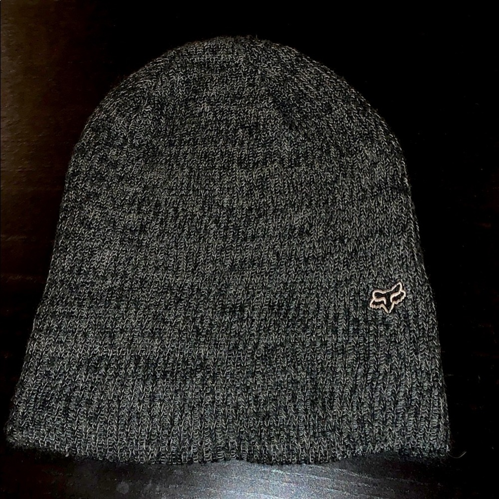 Unisex Fox dark gray beanie!